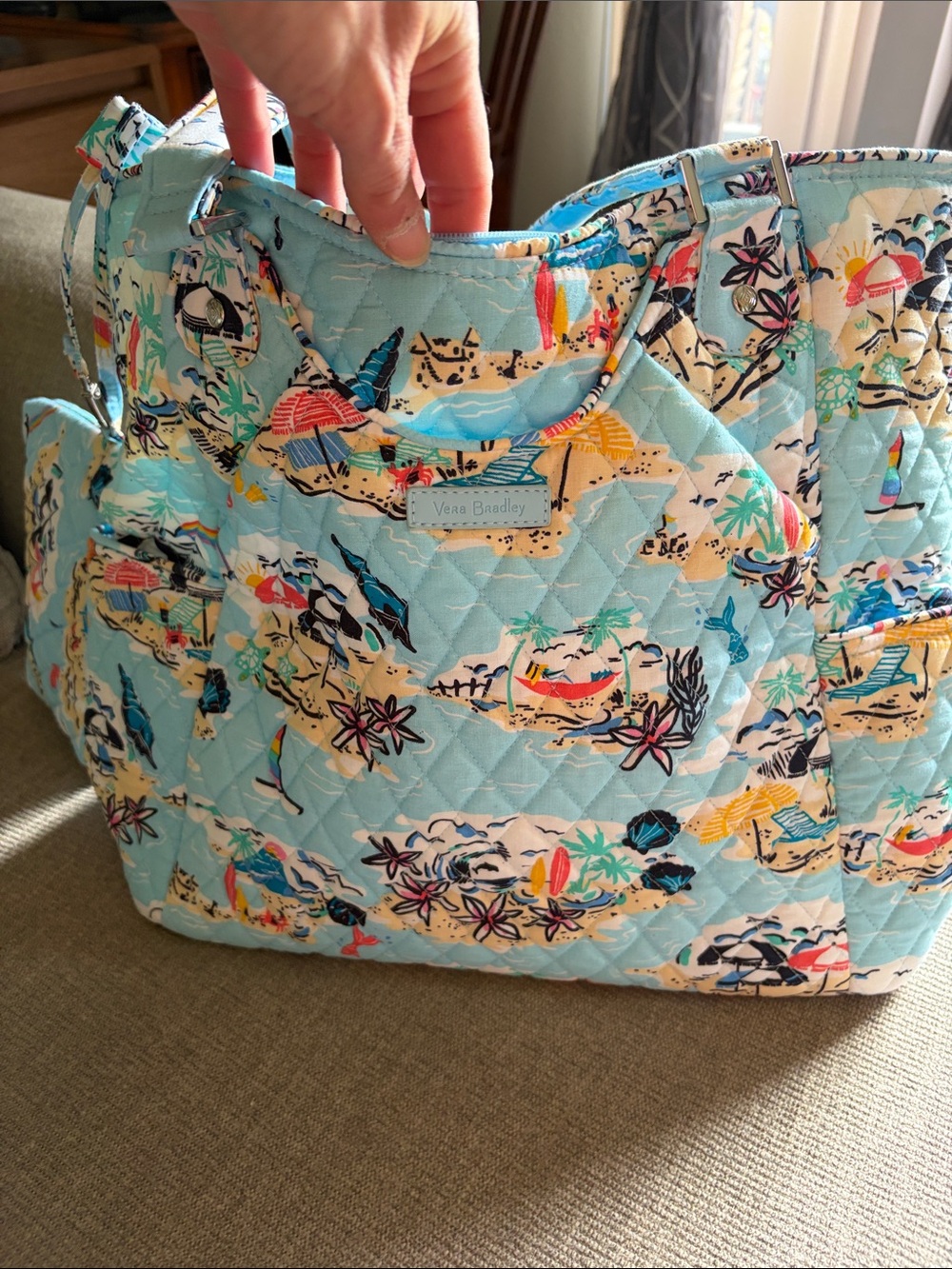 Vera Bradley Light Blue Quilted Beach-Print Tote with Matching Pouches - Picture 9 of 9